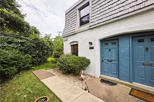 454 Country View Ct, Pittsburgh, PA 15205 - Photo 1