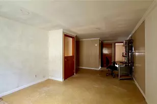 490 5th Ave, New Kensington, PA 15068 - Photo 16