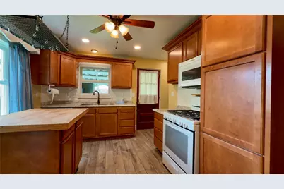 490 5th Avenue, New Kensington, PA 15068 - Photo 6