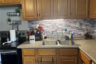 128 Keeny Row, Luzerne Township, PA 15468 - Photo 2