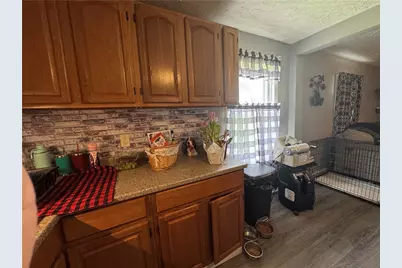 128 Keeny Row, Luzerne Township, PA 15468 - Photo 4