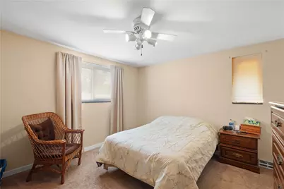 654 Perrilyn St, Pittsburgh, PA 15226 - Photo 12