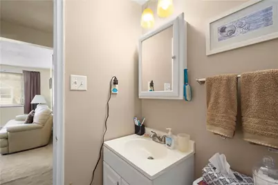 654 Perrilyn St, Pittsburgh, PA 15226 - Photo 18