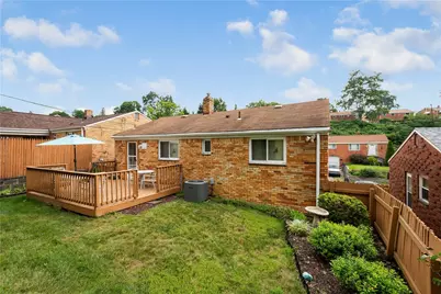 654 Perrilyn St, Pittsburgh, PA 15226 - Photo 24
