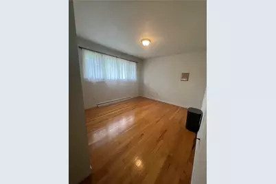 327 Holyoke Rd, Center Township, PA 16001 - Photo 22