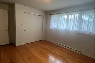 327 Holyoke Rd, Center Township, PA 16001 - Photo 18