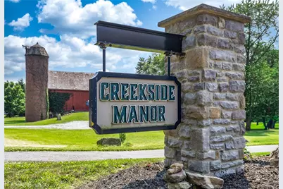 203 Truth Cir, Jackson Township, PA 16037 - Photo 2