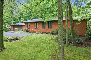 801 Koonce Rd, Hermitage, PA 16148 - Photo 2