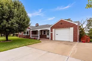 1228 Bickerton Dr, Clairton, PA 15025 - Photo 1