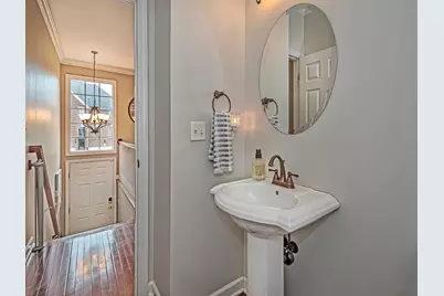 575 E Vanderbilt Drive, Adams Township, PA 16046 - Photo 12