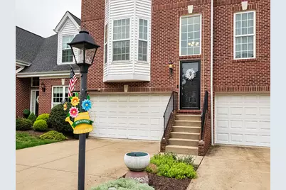 575 E Vanderbilt Drive, Adams Township, PA 16046 - Photo 2