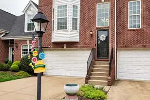 575 E Vanderbilt Dr, Adams Township, PA 16046 - Photo 2