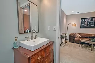 575 E Vanderbilt Dr, Adams Township, PA 16046 - Photo 26