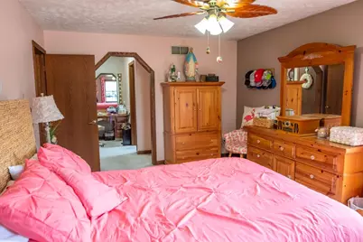 856 Walnut Drive, Ellwood City, PA 16117 - Photo 34