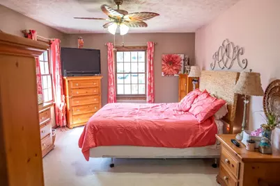 856 Walnut Drive, Ellwood City, PA 16117 - Photo 36