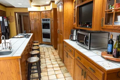 856 Walnut Drive, Ellwood City, PA 16117 - Photo 22