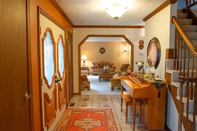 856 Walnut Drive, Ellwood City, PA 16117 - Photo 4