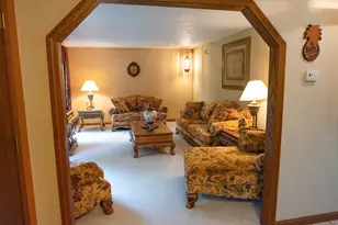 856 Walnut Dr, Ellwood City, PA 16117 - Photo 6