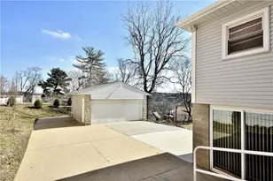 3743 Brownsville Rd, Pittsburgh, PA 15227 - Photo 10