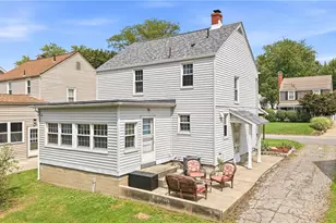 891 Bon Air Dr, Sharon, PA 16146 - Photo 6
