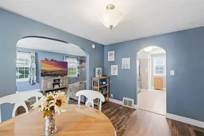891 Bon Air Dr, Sharon, PA 16146 - Photo 14