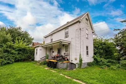719 Frederick St, McKees Rocks, PA 15136 - Photo 2