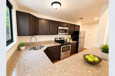 735 N Highland, Pittsburgh, PA 15206 - Photo 14