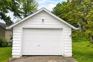 1303 Highland Ave Ave, New Castle, PA 16101 - Photo 10