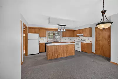 21 Evergreen Dr, Hempfield Township, PA 16125 - Photo 8
