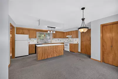 21 Evergreen Dr, Hempfield Township, PA 16125 - Photo 6