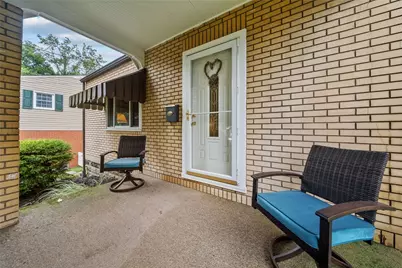 1069 Harding St, Bridgeville, PA 15017 - Photo 6