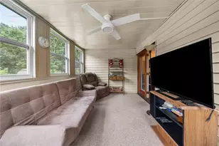 1069 Harding St, Bridgeville, PA 15017 - Photo 16