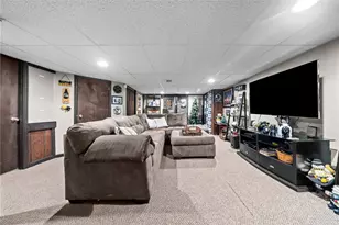 1069 Harding St, Bridgeville, PA 15017 - Photo 24
