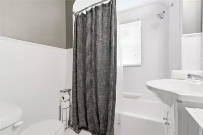 180 Calvert St, Bridgeville, PA 15017 - Photo 6