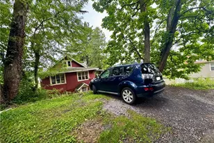 800 Coleman Ave, Greater Johnstown School District, PA 15902 - Photo 4