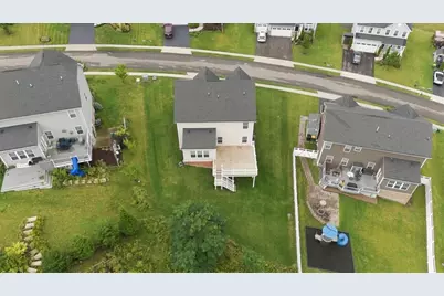 111 Pinevalley Dr, Ross Twp, PA 15229 - Photo 32