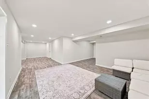 111 Pinevalley Dr, Ross Twp, PA 15229 - Photo 30