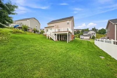 111 Pinevalley Dr, Ross Twp, PA 15229 - Photo 2
