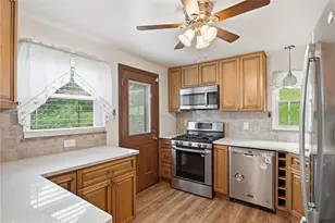 2115 E Beckert Ave, Pittsburgh, PA 15212 - Photo 18