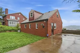 2115 E Beckert Ave, Pittsburgh, PA 15212 - Photo 32