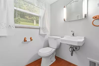 2115 E Beckert Ave, Pittsburgh, PA 15212 - Photo 26