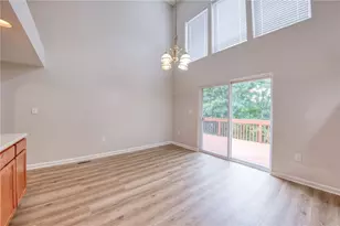 2115 Shawnee Dr, South Strabane, PA 15301 - Photo 12