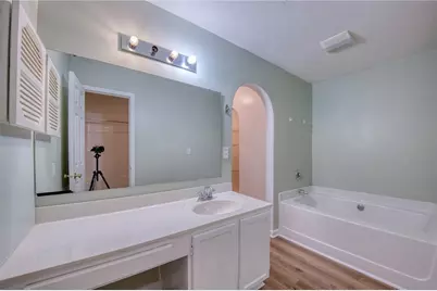 2115 Shawnee Dr, South Strabane, PA 15301 - Photo 22