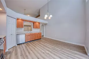2115 Shawnee Dr, South Strabane, PA 15301 - Photo 10