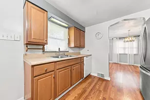 494 Lougeay Rd, Pittsburgh, PA 15235 - Photo 12