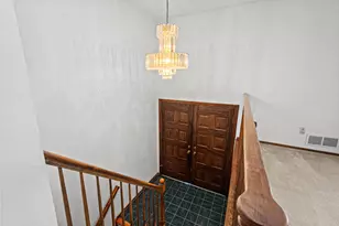 711 Valeria Dr, Canonsburg, PA 15317 - Photo 6