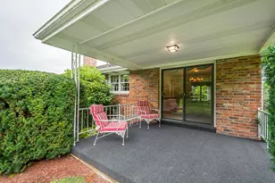 711 Valeria Dr, Canonsburg, PA 15317 - Photo 4