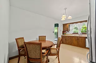 711 Valeria Dr, Canonsburg, PA 15317 - Photo 8