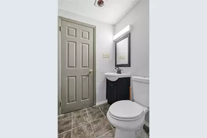7913 Lloyd Ave, Pittsburgh, PA 15218 - Photo 14