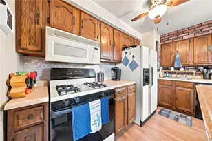 537 Sunnyland Ave, Pittsburgh, PA 15227 - Photo 8